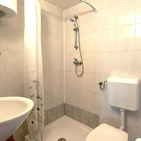 Mara House With Maison d'hôtes Murine