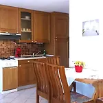 Mara House With 3*