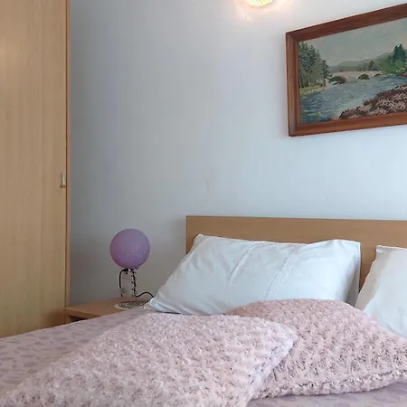 Guest house Mara House With Murine