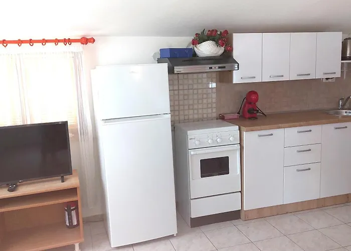 Mara House With Gostinjska kuća