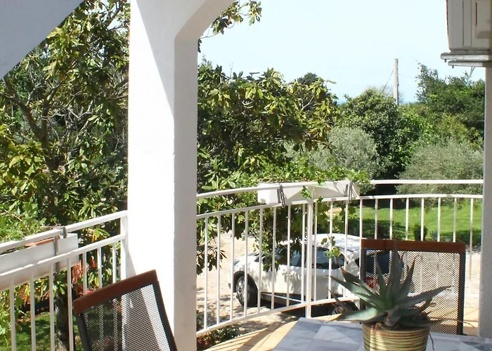 Mara House With Gostinjska kuća