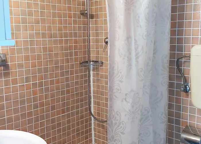 Mara House With Gostinjska kuća 3*